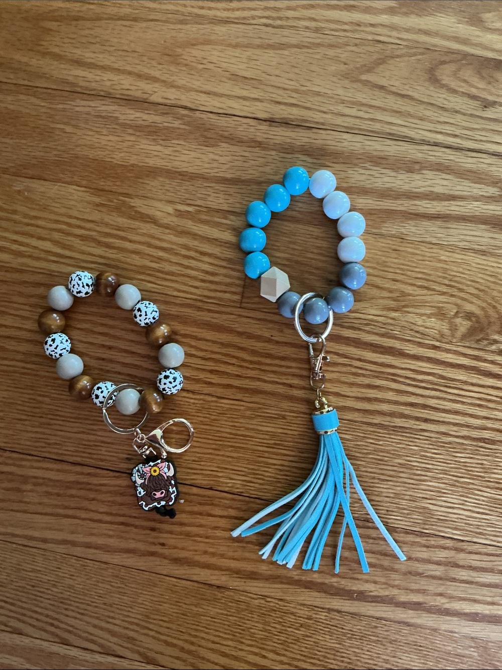 Beaded Wrist Keychain Set - Turquoise & Neutral Mix. New